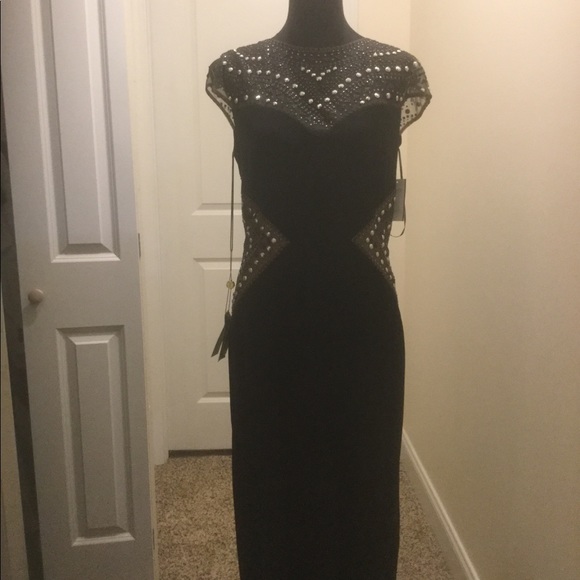 Tadashi Black Gown Sz 12 - Picture 2 of 5